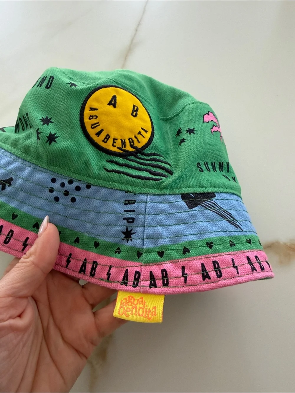 Agua Bendita bucket hat